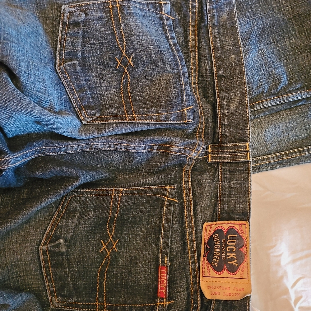 Lucky jeans